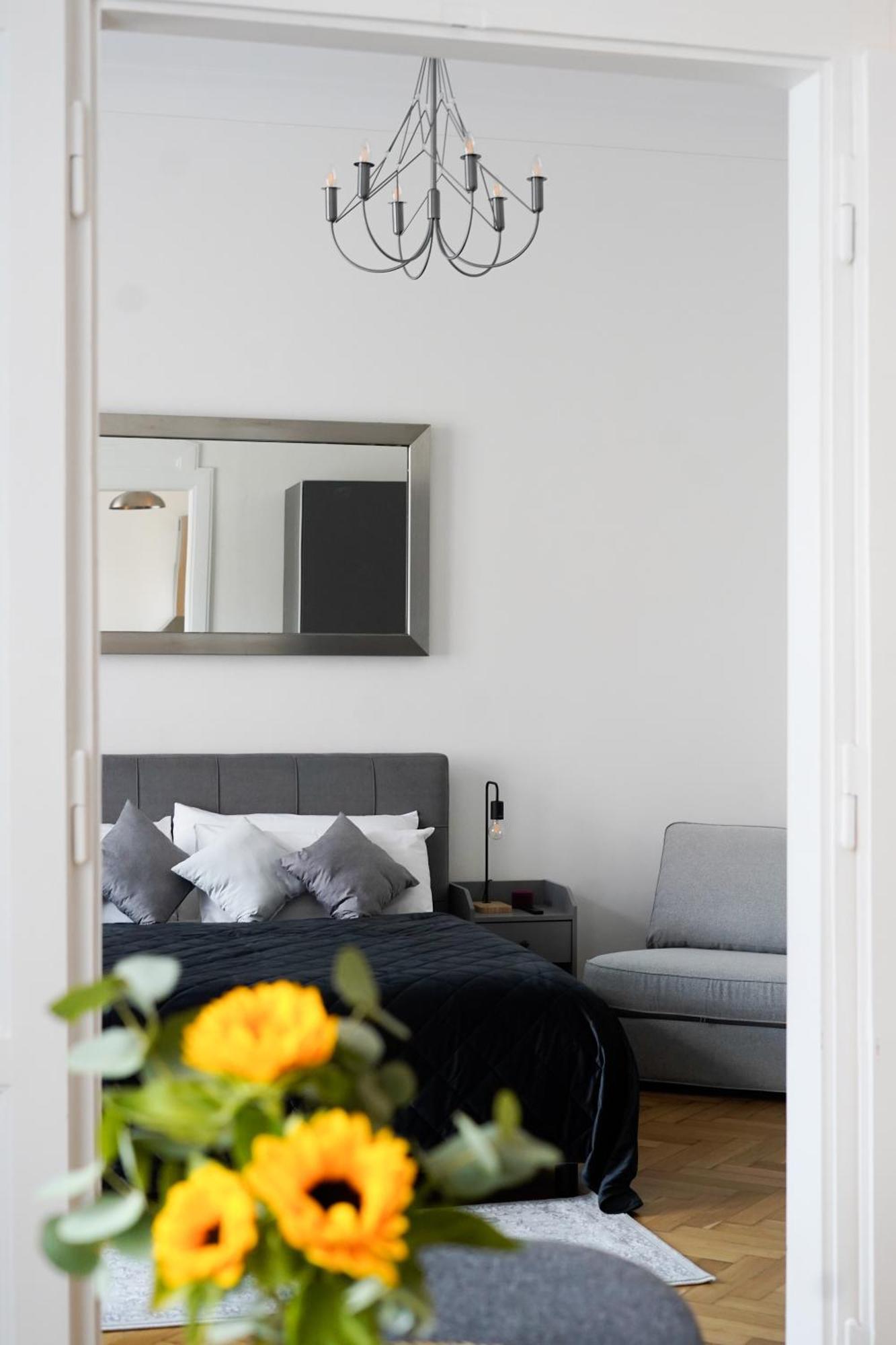 Apartment Dusni Superior ปราก ภายนอก รูปภาพ
